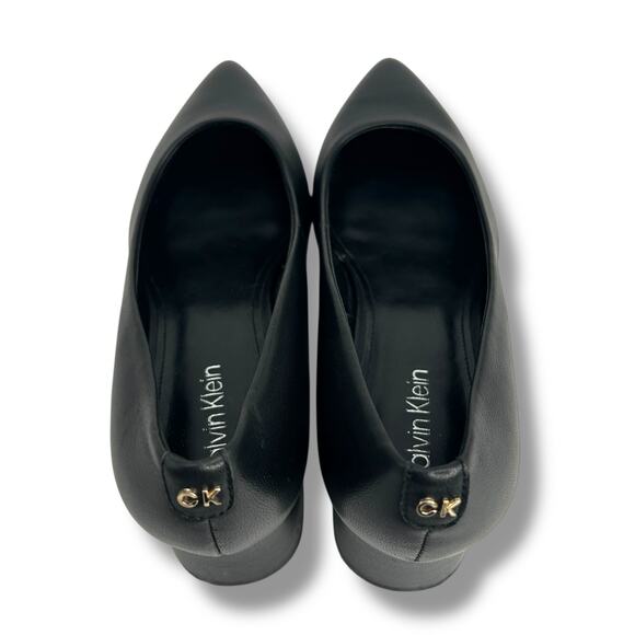 Calvin Klein Lenott Pointy Toe Block Heel Pumps Size 8.5 Black Leather Heels EUC - Picture 4 of 9
